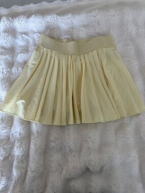 TNA Pale Yellow Pleated Skater Mini Skirt